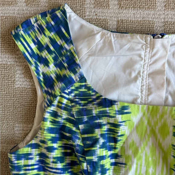 Adrianna Papell Sleeveless Midi Sheath Dress Blue Lime Green Ikat Print Size 14 - Picture 7 of 9